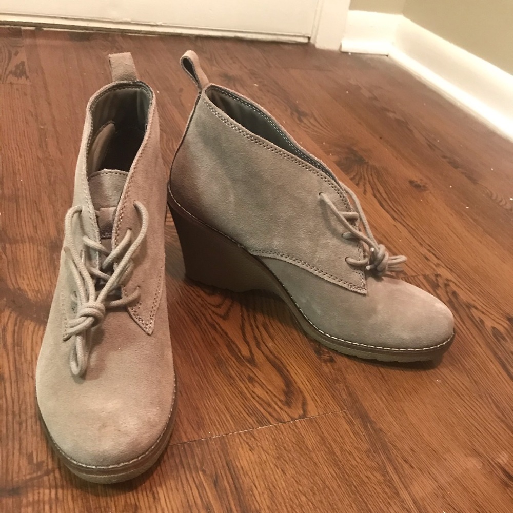 Sonoma booties- NEVER WORN